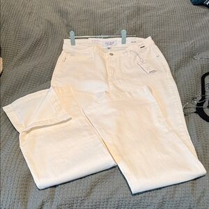 Judy Blue slim boot cut high waisted jeans. New with tags. 13/31.